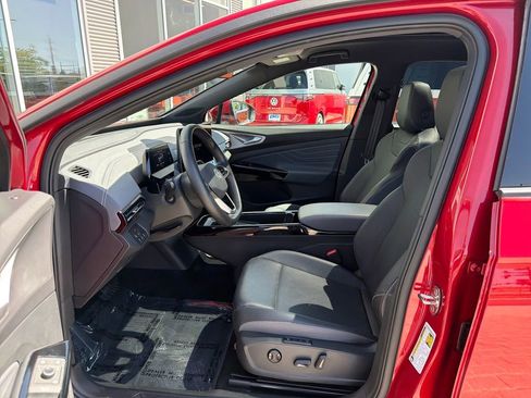Certified 2024 Volkswagen ID.4 Pro S AWD/4WD image 11