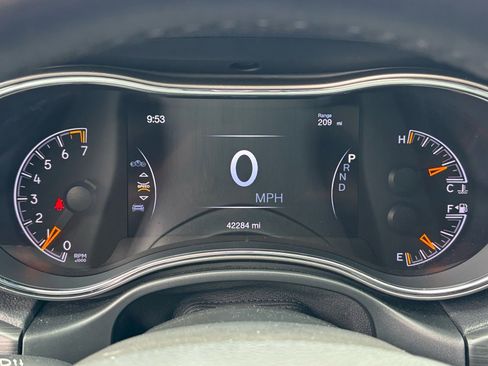 Used 2021 Jeep Grand Cherokee Limited w/ Quick Order Package 28K 80th image 16