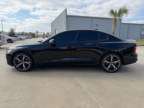 Used 2024 Volvo S60 B5 Plus image 2