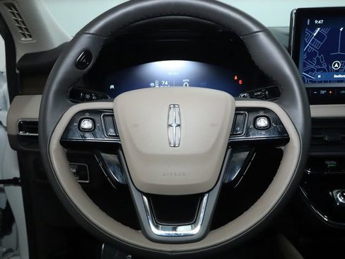 Certified 2023 Lincoln Corsair Reserve image 21