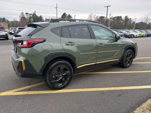 Used 2025 Subaru Crosstrek 2.5i Sport AWD/4WD image 5