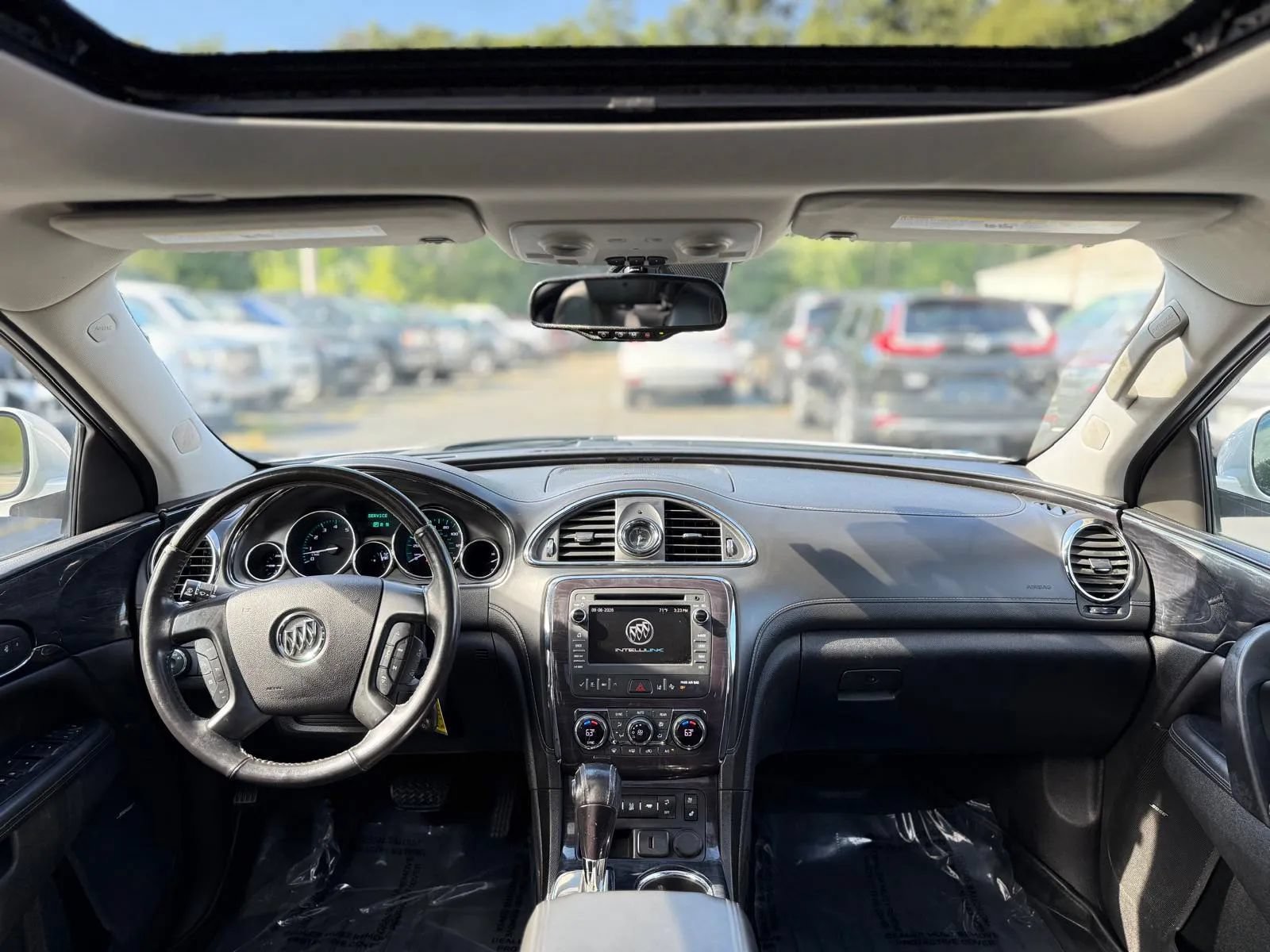 Used 2017 Buick Enclave Premium w/ Trailering Package AWD/4WD image 22
