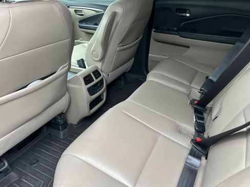 Used 2019 Honda Pilot EX-L image 14