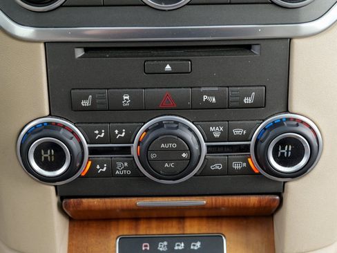 Used 2016 Land Rover LR4 HSE LUX image 52