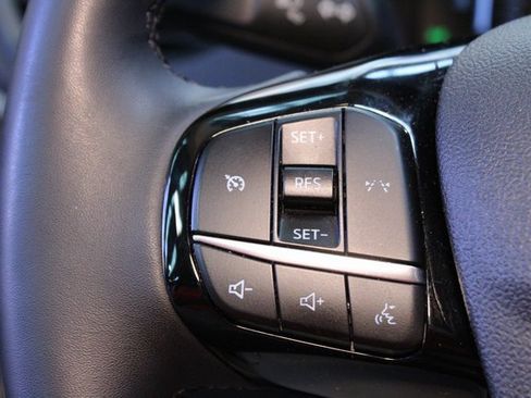 Used 2023 Ford Escape Active image 22