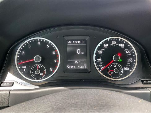 Used 2016 Volkswagen Tiguan SE FWD image 26
