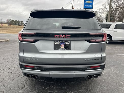 Used 2025 GMC Acadia Elevation image 7