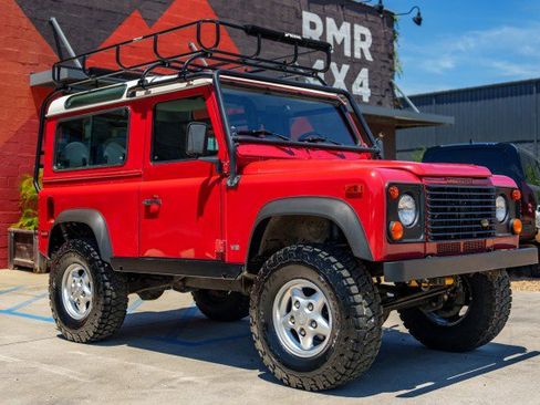 Used 1997 Land Rover Defender 90 AWD/4WD image 3