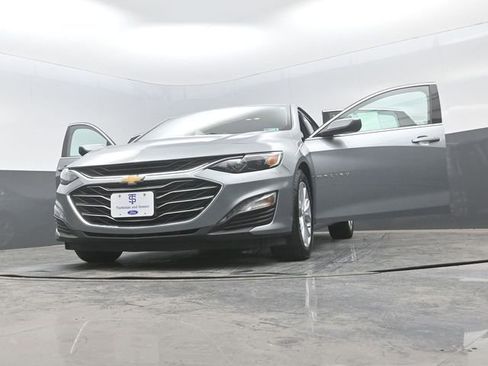 Used 2024 Chevrolet Malibu LT FWD image 29