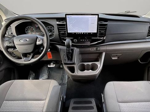 Used 2024 Ford Transit 350 XLT RWD image 7