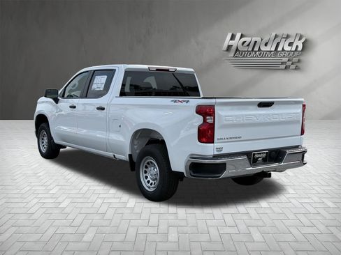Used 2017 Chevrolet Silverado 1500 LT w/ All Star Edition AWD/4WD image 8