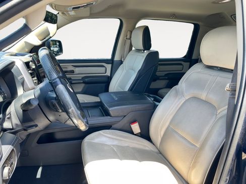 Used 2019 RAM 1500 Limited AWD/4WD image 10