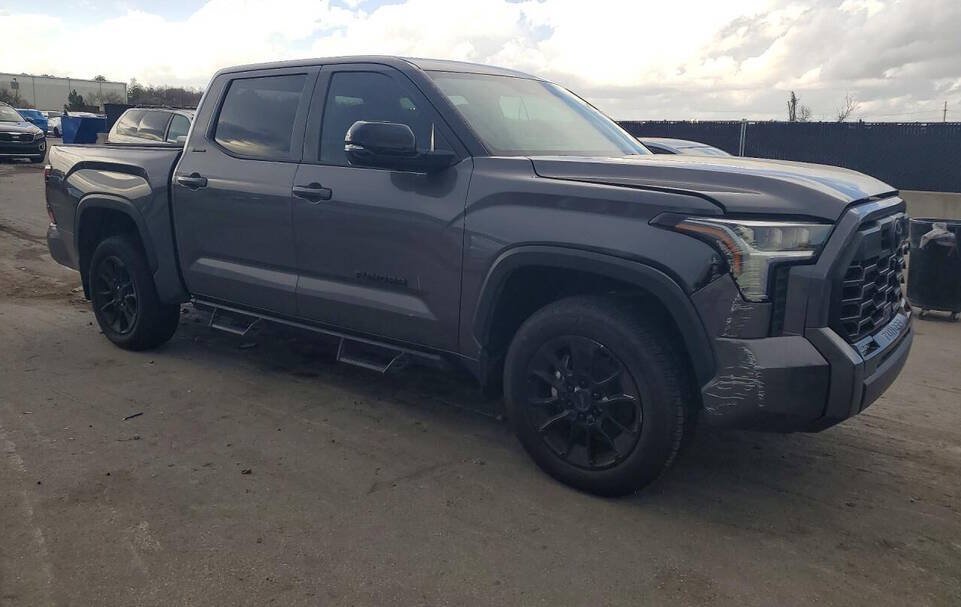 Used 2024 Toyota Tundra Limited w/ TRD Off-Road Package AWD/4WD image 74