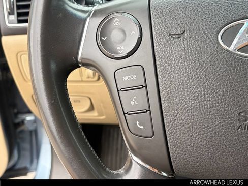 Used 2011 Hyundai Genesis 4.6 RWD image 16