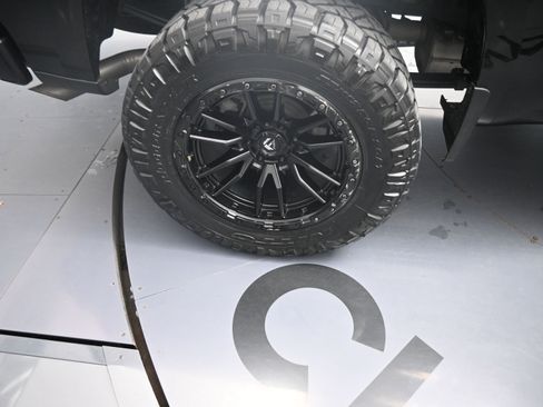 Certified 2021 Chevrolet Silverado 1500 Custom image 20