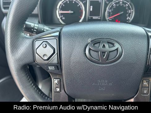 Used 2022 Toyota 4Runner TRD Off-Road Premium AWD/4WD image 9