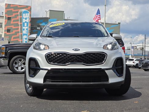 Used 2020 Kia Sportage LX FWD image 16