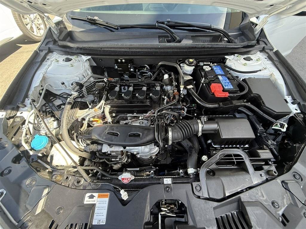 Used 2024 Honda Accord EX image 17