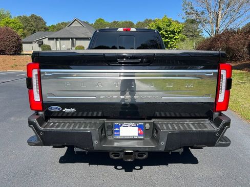 Used 2023 Ford F450 Platinum w/ FX4 Off-Road Package AWD/4WD image 27