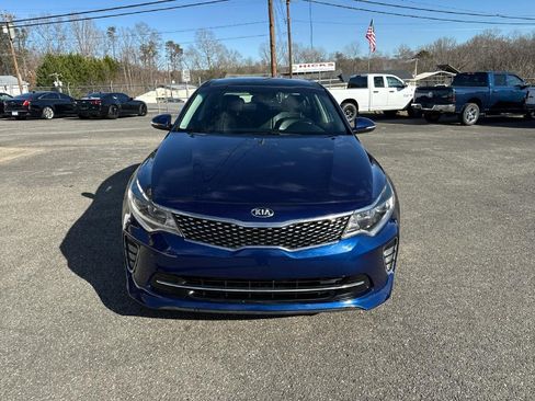 Used 2018 Kia Optima S w/ Pano Sport Package image 2