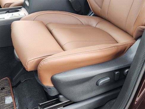 New 2026 Subaru Ascent Touring image 17