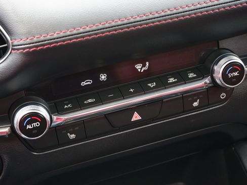 Certified 2025 MAZDA MAZDA3 s image 25