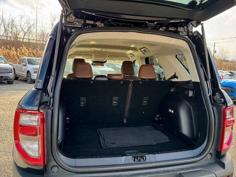 Certified 2025 Ford Bronco Sport Outer Banks w/ Outer Banks Tech Package+ AWD/4WD image 18