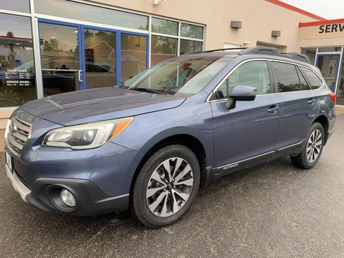 Used 2016 Subaru Outback 2.5i Limited AWD/4WD image 1