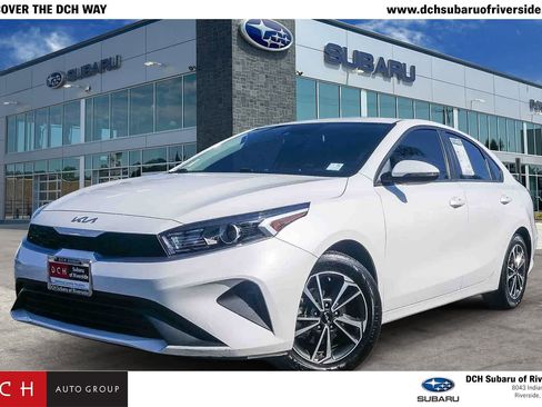 Used 2023 Kia Forte LXS w/ LXS Technology Package image 1