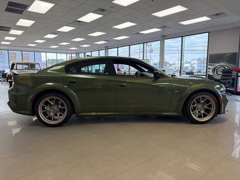 Certified 2023 Dodge Charger Scat Pack image 4