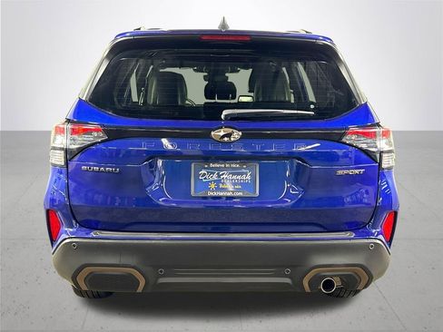 Used 2025 Subaru Forester Sport image 7