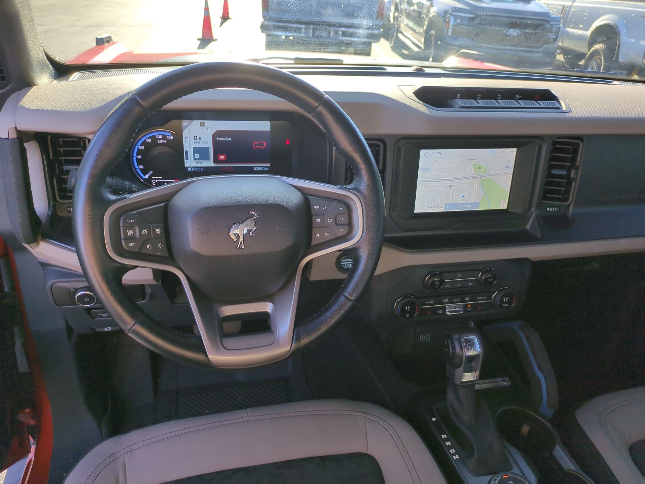 Used 2023 Ford Bronco Wildtrak AWD/4WD image 27