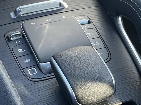 Certified 2025 Mercedes-Benz GLE 350 4MATIC image 30
