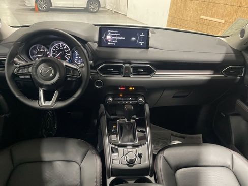 New 2025 MAZDA CX-5 Carbon Edition image 28