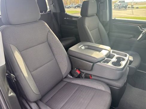 Used 2024 Chevrolet Silverado 1500 LT image 31