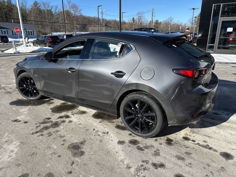 New 2026 MAZDA MAZDA3 Hatchback w/Premium Plus Pkg image 3