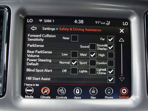 Used 2023 Dodge Challenger SXT w/ Plus Package RWD image 21