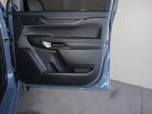 New 2025 Ford Ranger Lariat w/ Black Appearance Package image 43