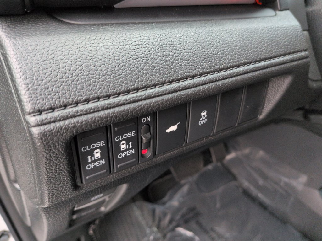 New 2026 Honda Odyssey Sport-L image 24