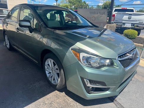 Used 2015 Subaru Impreza 2.0i Premium AWD/4WD image 6