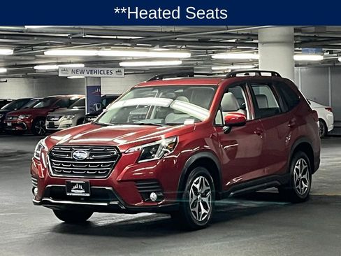 Used 2022 Subaru Forester Premium image 4