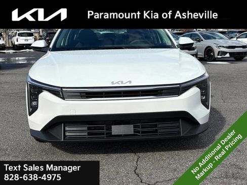 New 2026 Kia K4 LX image 2