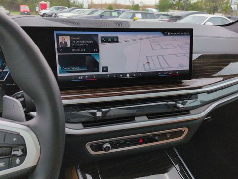 Used 2025 BMW X5 xDrive40i w/ M Sport Package image 30