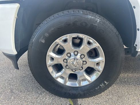 Used 2022 RAM 2500 Laramie AWD/4WD image 40