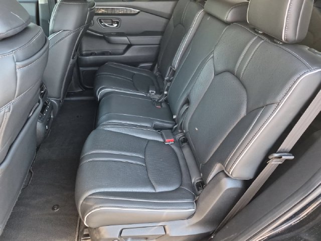 Used 2023 Honda Pilot Elite image 17