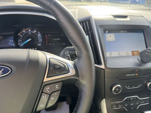 Used 2016 Ford Edge SEL w/ Equipment Group 201A image 23