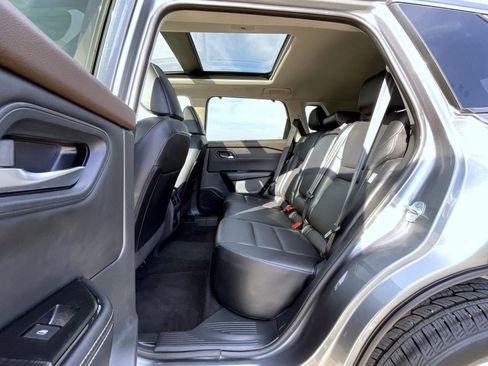 Used 2023 Nissan Rogue SV w/ SV Premium B Package image 20