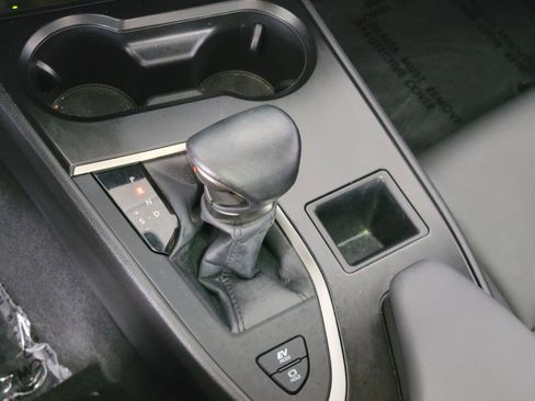 Certified 2024 Lexus UX 250h FWD image 26