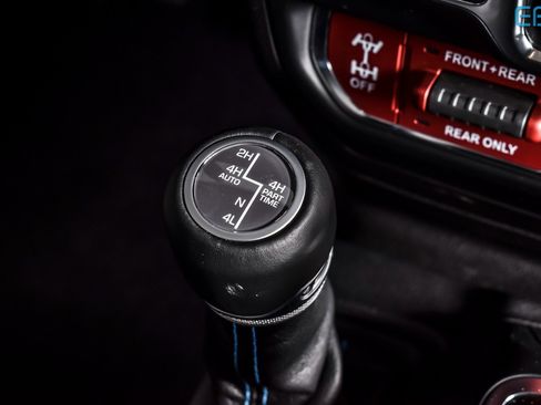 Used 2022 Jeep Wrangler Unlimited Rubicon 4xe w/ Cold Weather Group image 28