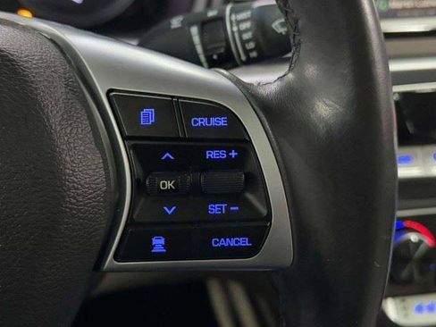 Used 2019 Hyundai Sonata Limited w/ Ultimate Package 04 FWD image 30